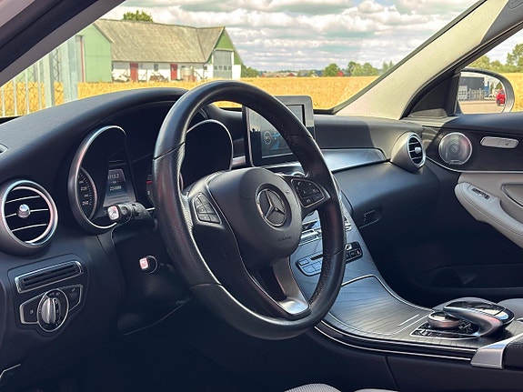 Mercedes-Benz C220 d 7 of 30