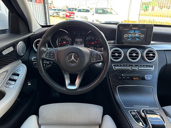 Mercedes-Benz C220 d 9 of 30