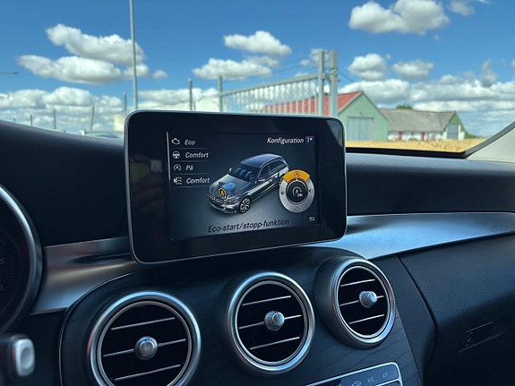 Mercedes-Benz C220 d 17 of 30