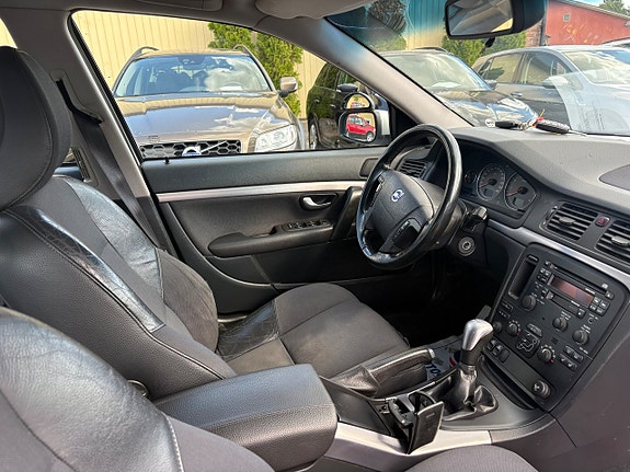 Volvo S80 7 of 7