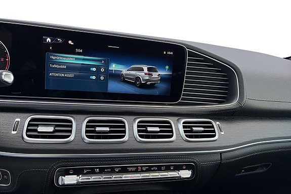 Mercedes-Benz GLS450 d 13 of 27