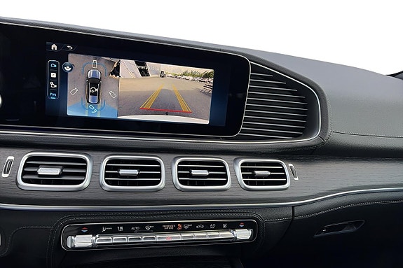 Mercedes-Benz GLS450 d 16 of 27