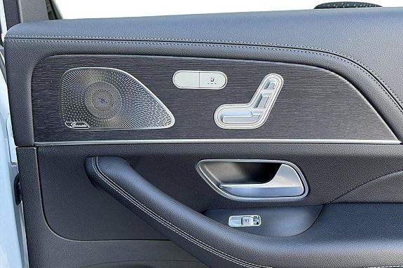 Mercedes-Benz GLS450 d 20 of 27