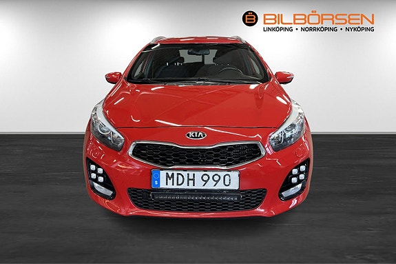 Kia Ceed 2 of 16