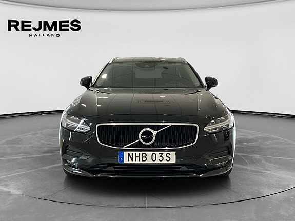 Volvo V90 8 of 14