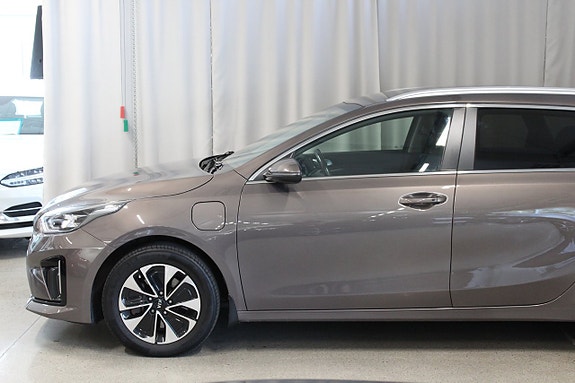 Kia Ceed 5 of 29