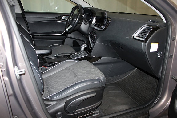 Kia Ceed 15 of 29