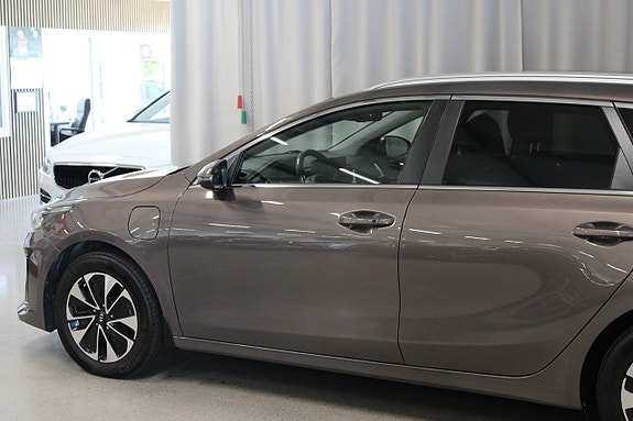 Kia Ceed 13 of 29