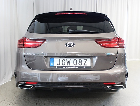 Kia Ceed 4 of 29