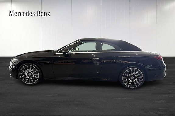 Mercedes-Benz CLE200 7 of 27