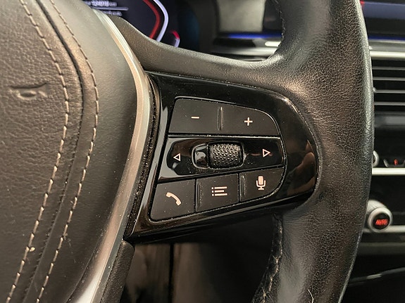 BMW 520d 12 of 18