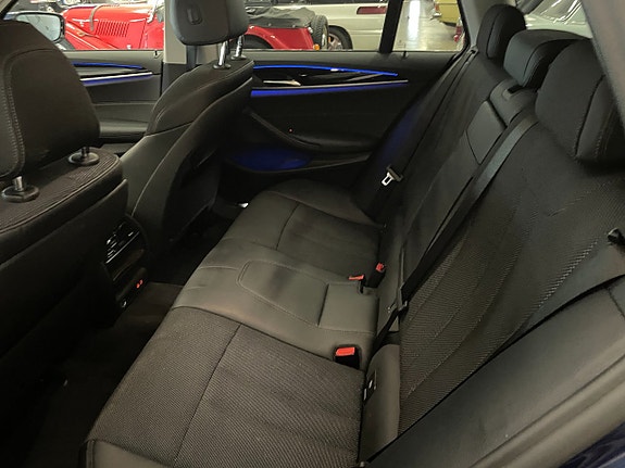 BMW 520d 17 of 18