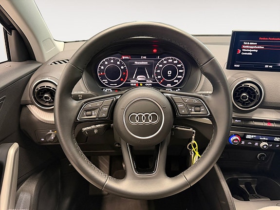 Audi Q2 13 of 19