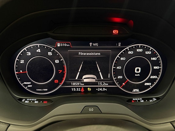 Audi Q2 12 of 19