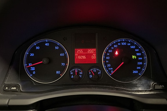 Volkswagen Golf V 8 of 16