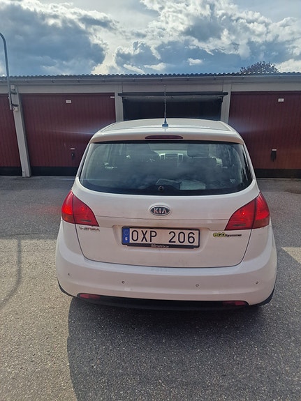 Kia Venga 4 of 6