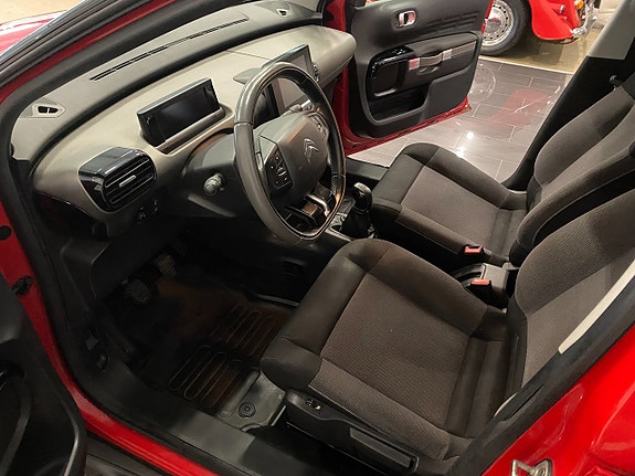 Citroen C4 Cactus 14 of 19