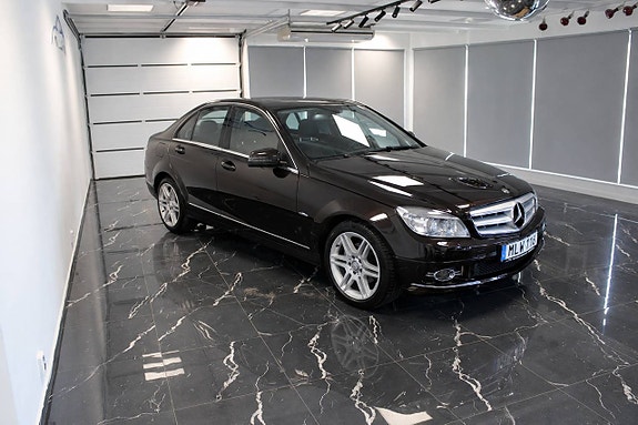 Mercedes-Benz C180 4 of 13