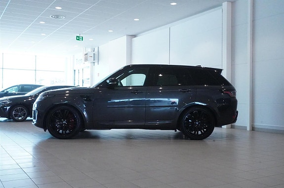 Land Rover Range Rover Sport 5 of 19