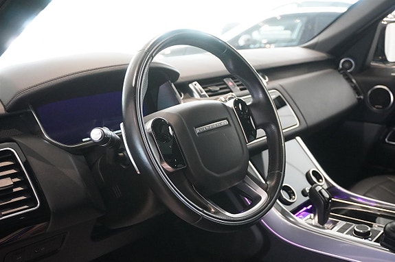 Land Rover Range Rover Sport 2 of 19