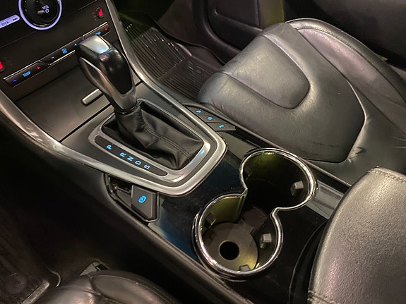 Ford Edge 22 of 25