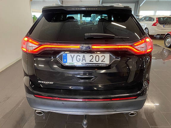 Ford Edge 3 of 25