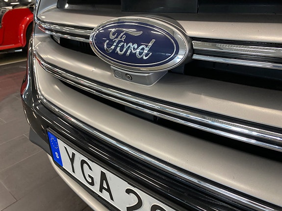 Ford Edge 11 of 25