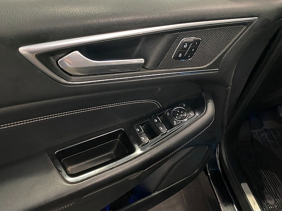 Ford Edge 19 of 25