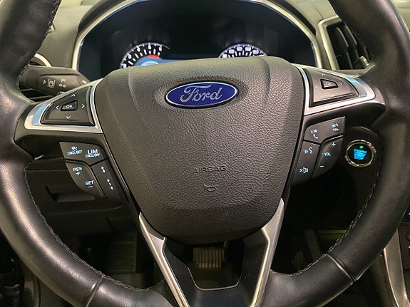 Ford Edge 23 of 25