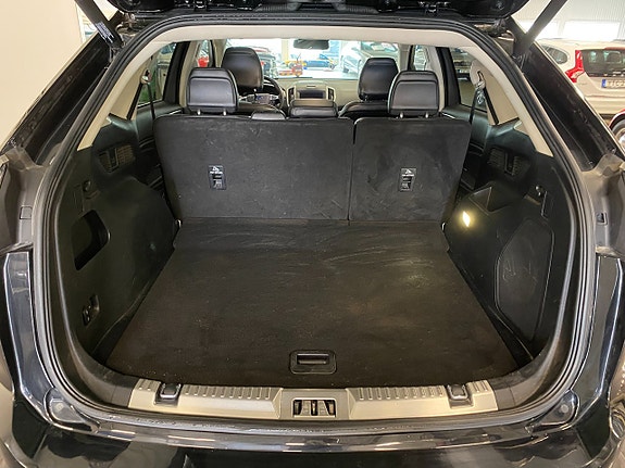 Ford Edge 13 of 25
