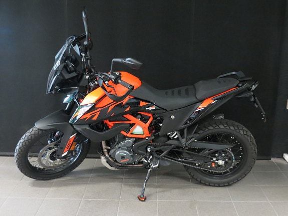 KTM 390 ADV - SPOKE WHEEL 2 of 6