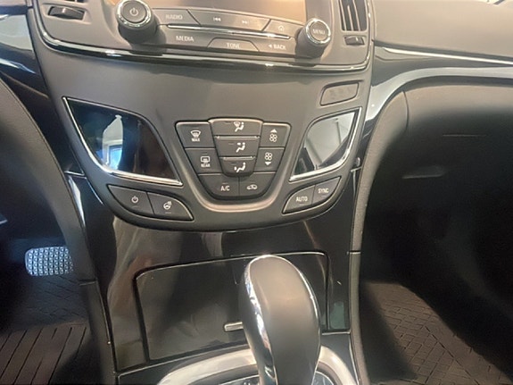 Opel Insignia Country Tourer 13 of 15