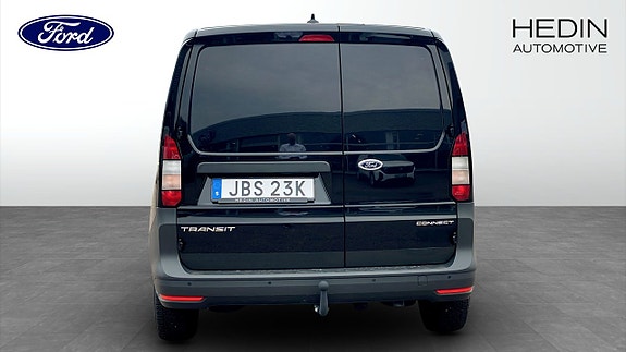 Ford Transit Connect 7 of 9