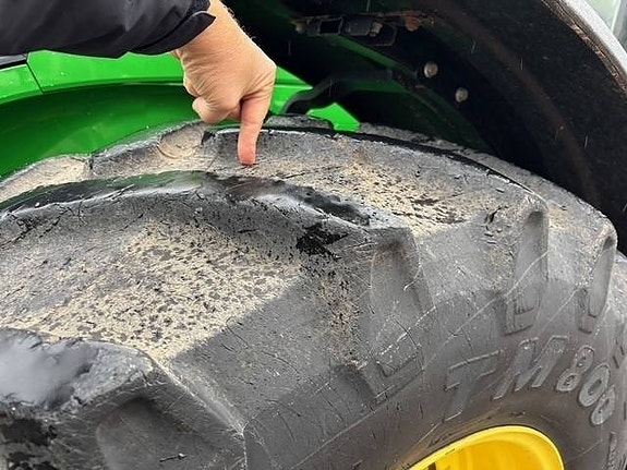 John Deere 7310 R 12 of 15