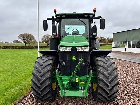 John Deere 7310 R 3 of 15