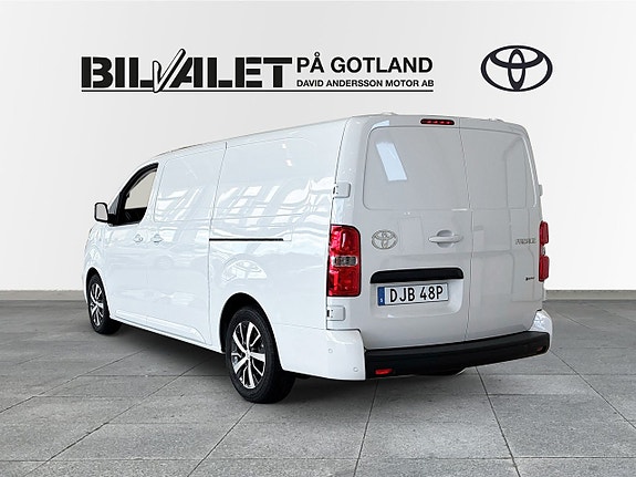 Toyota Proace 2 of 11