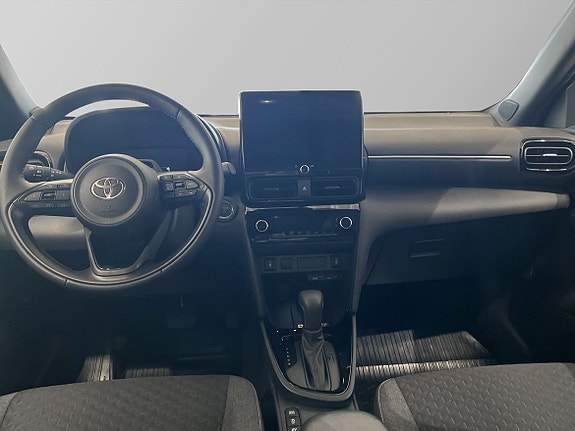 Toyota Yaris Cross 8 of 11