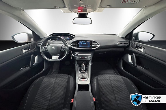Peugeot 308 15 of 22