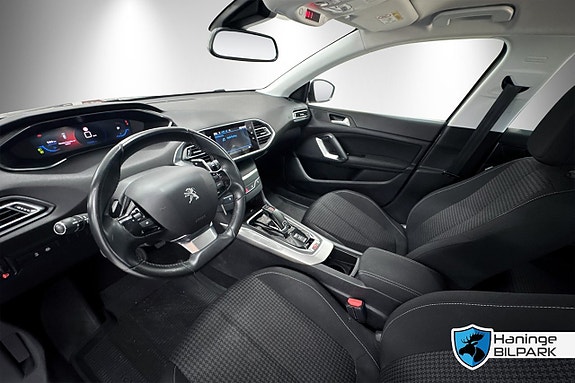 Peugeot 308 13 of 22