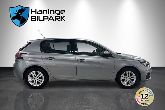 Peugeot 308 6 of 22