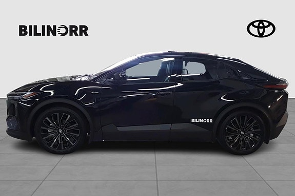 Toyota C-HR+ 2 of 11