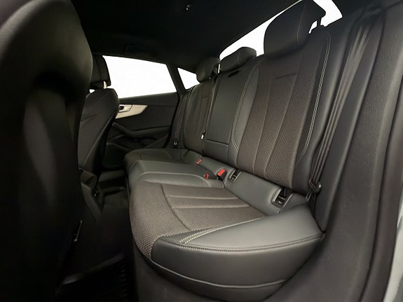 Audi A5 14 of 30