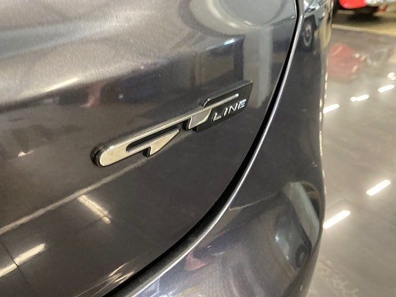 Kia Ceed 12 of 16
