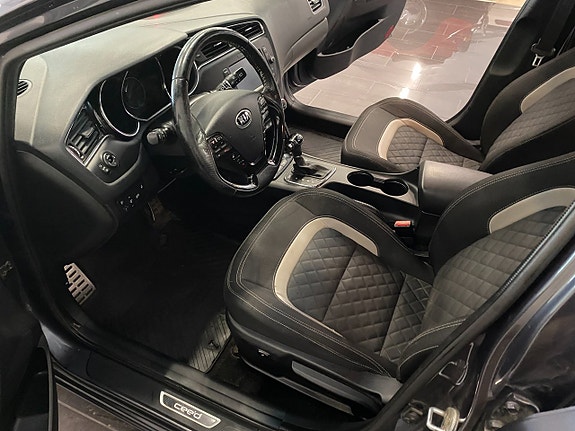 Kia Ceed 5 of 16