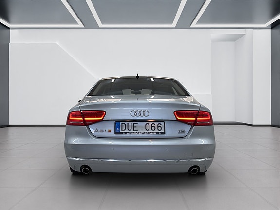 Audi A8 5 of 20