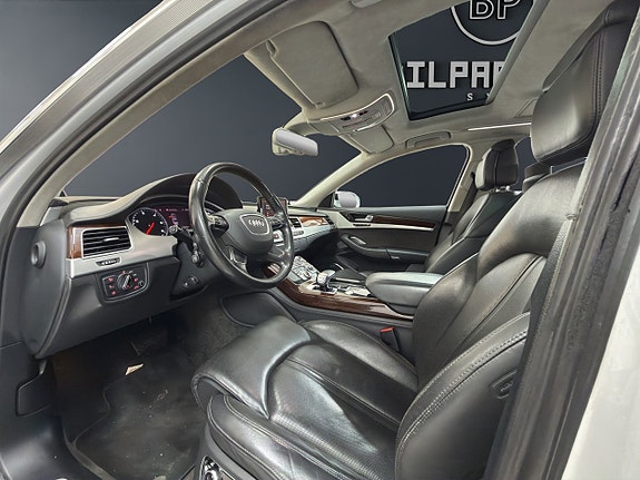Audi A8 7 of 20