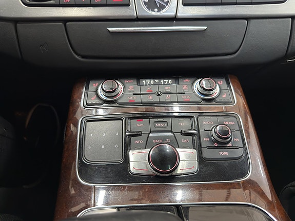 Audi A8 19 of 20