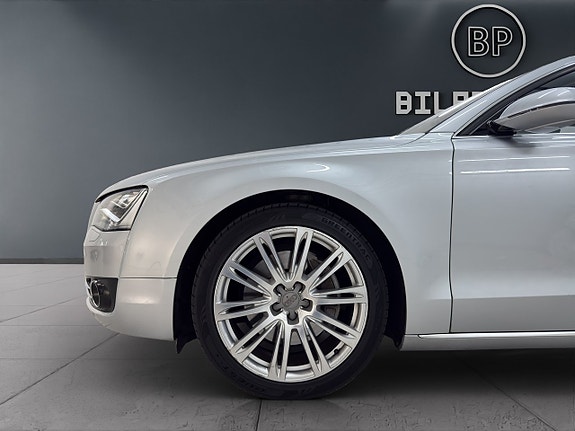 Audi A8 20 of 20