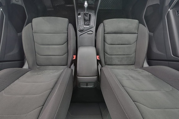 Volkswagen Tiguan 9 of 17