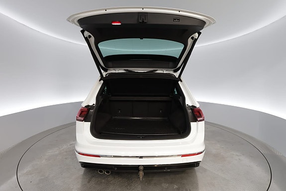Volkswagen Tiguan 16 of 17